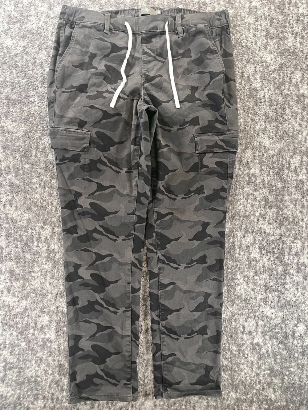 Torrid Camo Cadet Grey Black Women's 1T Cargo Pants 36x31